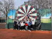 Fuß-Darts Low Budget